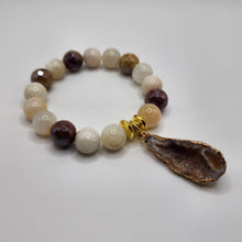 Load image into Gallery viewer, Moonstone at Dusk