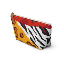 Load image into Gallery viewer, Safari Life Accessory Pouch w T-bottom
